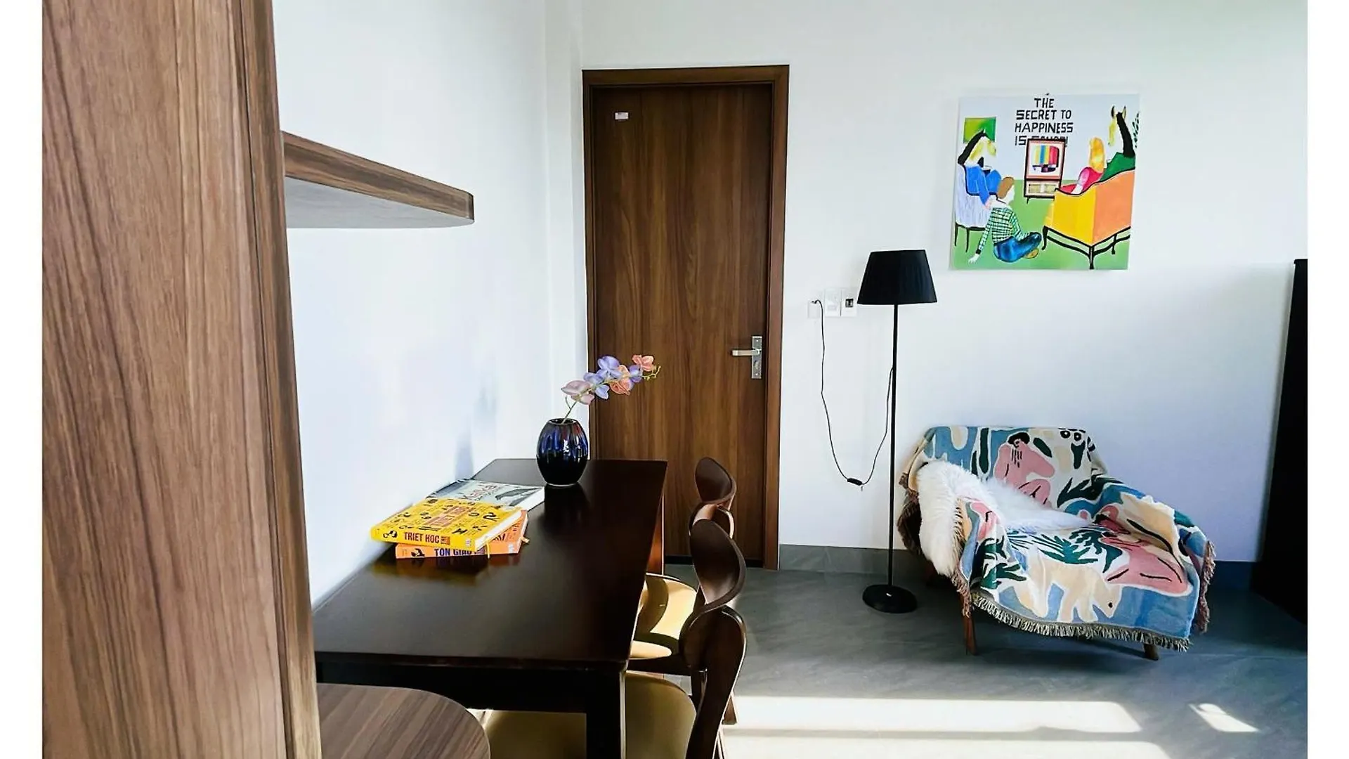 Reverie Apartment Da Nang 0*,  Vietnam