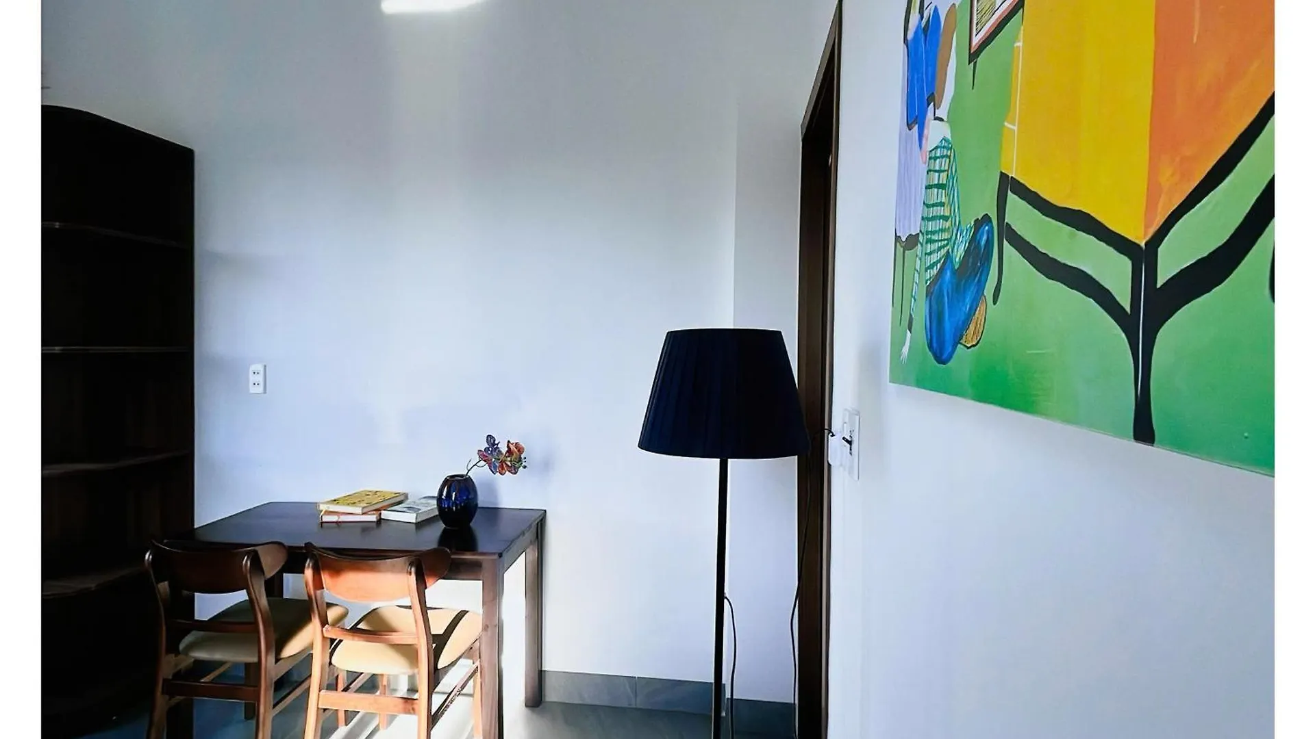 Reverie Apartment Da Nang 0*,